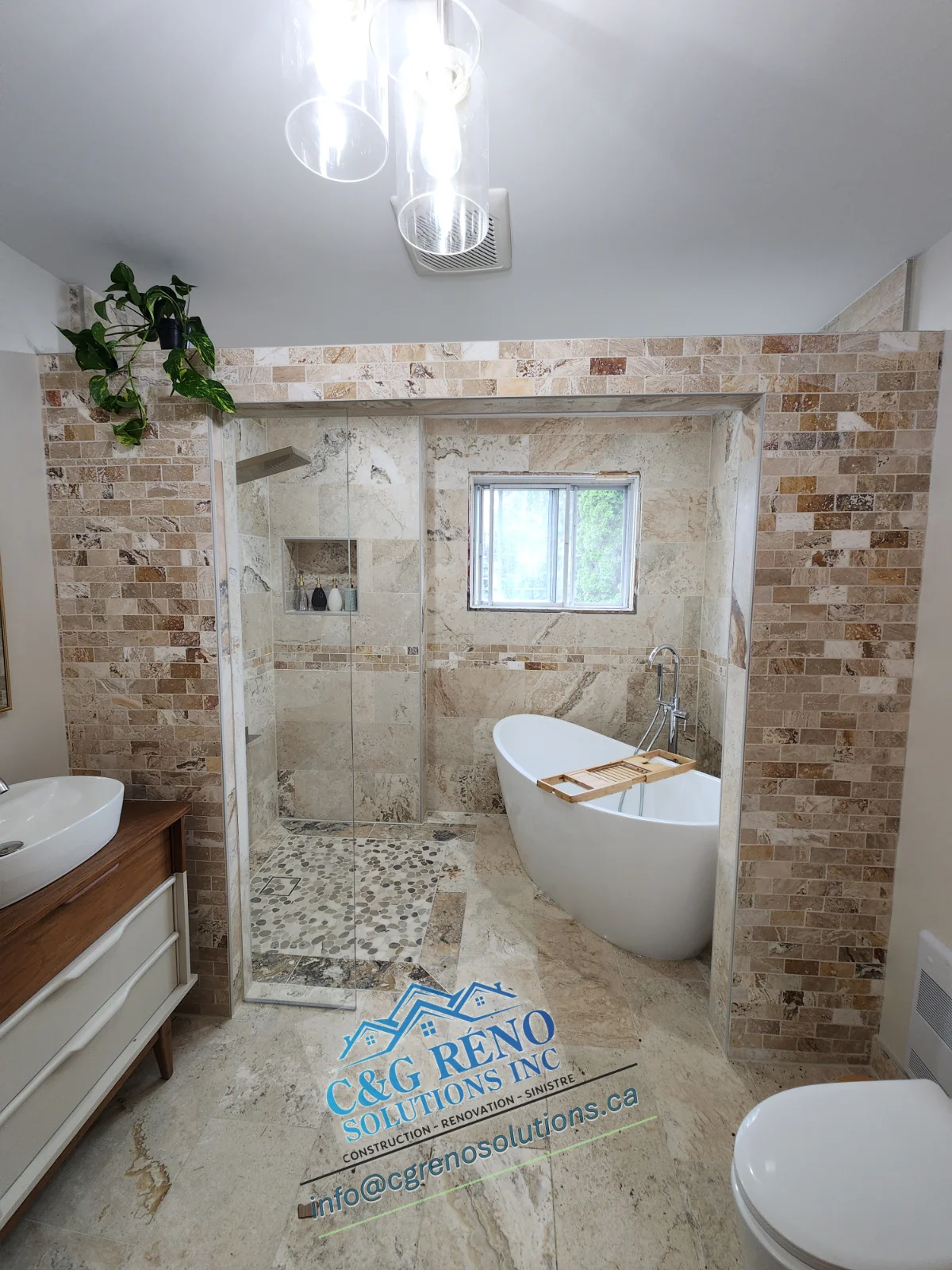 Complete Bathroom Renovation, C&G Réno Solutions Inc., Entrepreneur général à Longueuil (1)