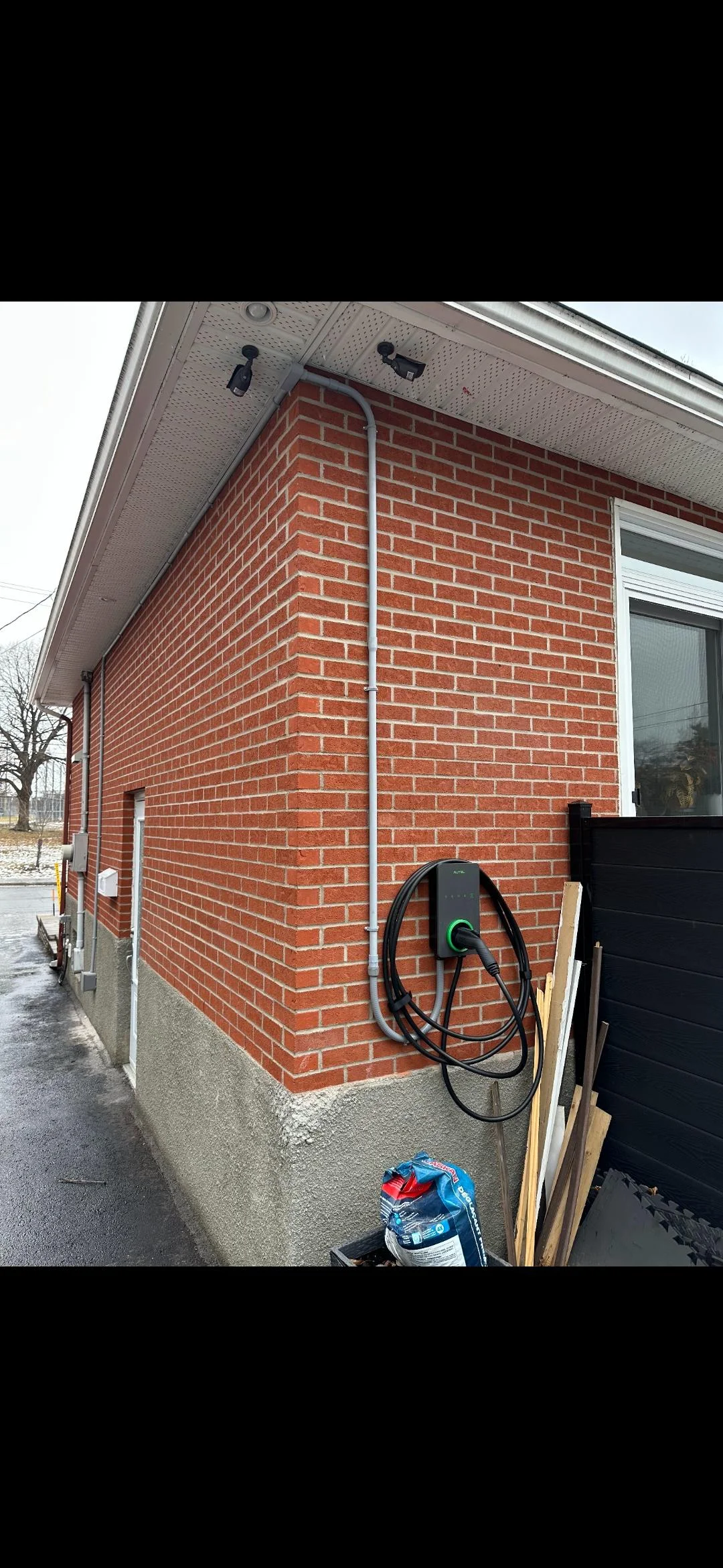 STM ÉLECTRIQUE INC, Électricien à Mirabel (4)
